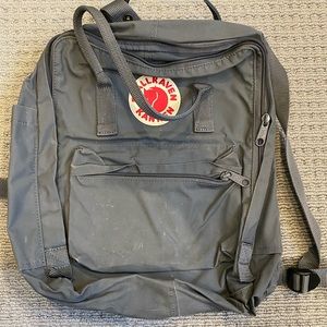 ♦️ FJALLRAVEN KANKEN GREY BACKPACK